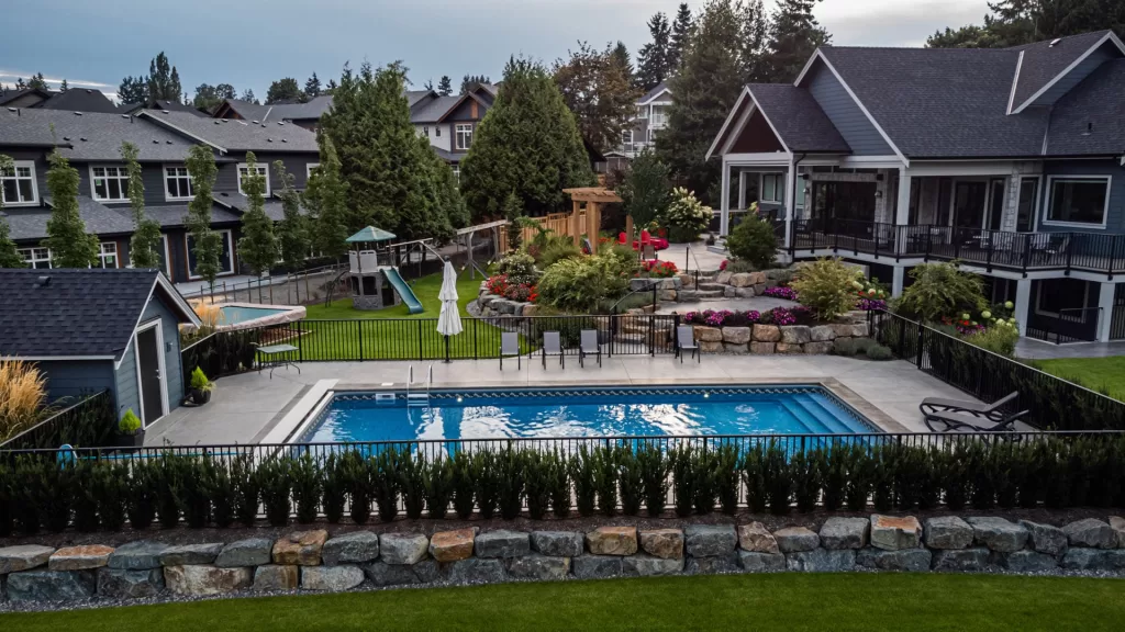 outdoor swimming pool